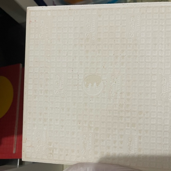 Hello kitty tile - Picture 2 of 2